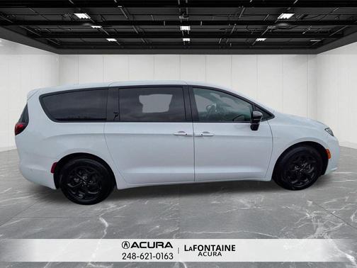 Bright White Clearcoat 2024 Chrysler Pacifica Hybrid S Appearance Pkg