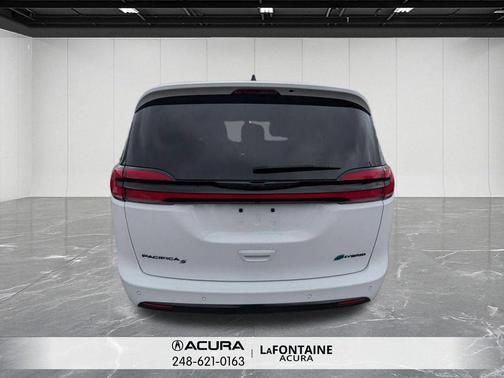 Bright White Clearcoat 2024 Chrysler Pacifica Hybrid S Appearance Pkg
