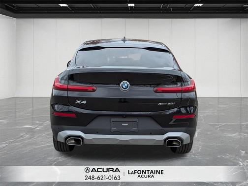 2023 BMW X4 xDrive30i