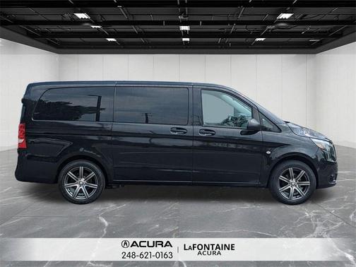 2018 Mercedes-Benz Metris Base