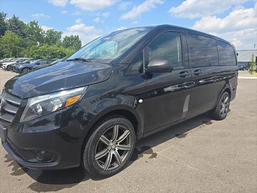 2018 Mercedes-Benz Metris Base