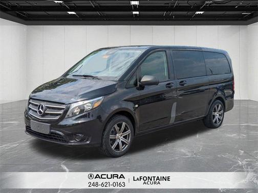 2018 Mercedes-Benz Metris Base