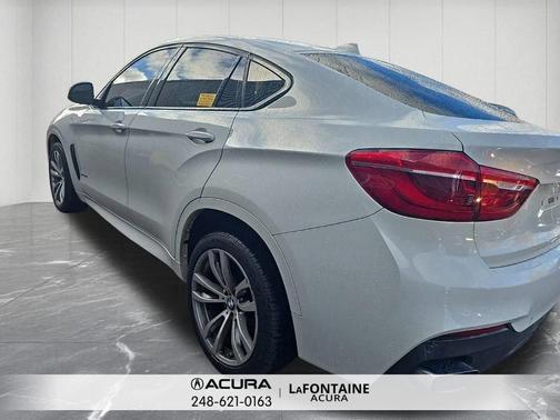 2015 BMW X6 xDrive50i