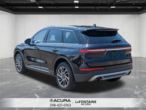 2022 Lincoln Corsair Standard