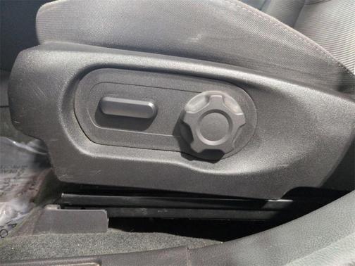 2017 Ford Taurus SEL