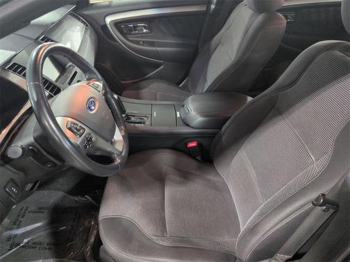 2017 Ford Taurus SEL