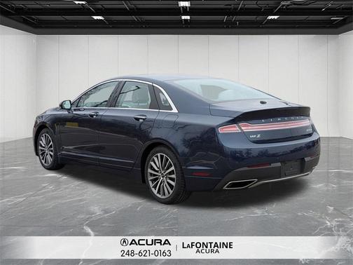 2017 Lincoln MKZ Premiere