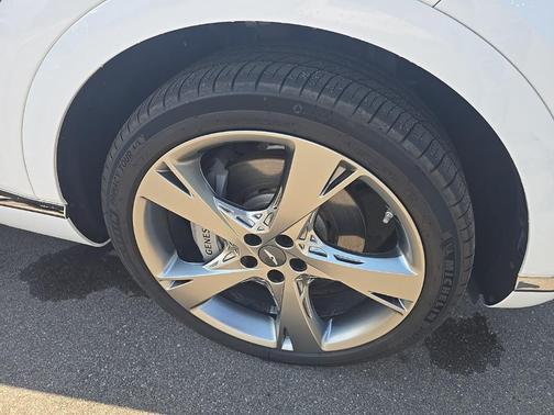 2022 Genesis GV80 2.5T
