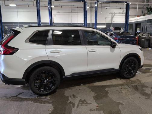 2023 Honda CR-V Hybrid Sport Touring AWD