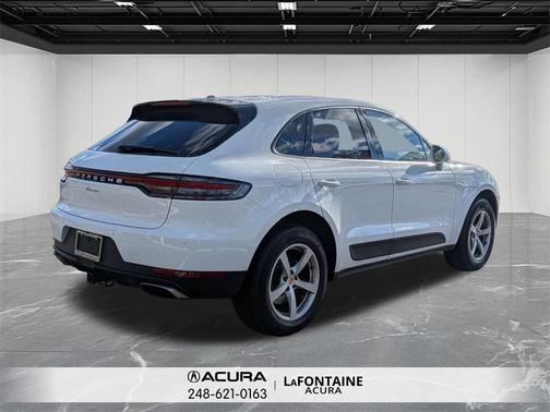 2020 Porsche Macan Base