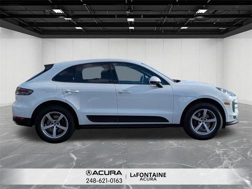 2020 Porsche Macan Base