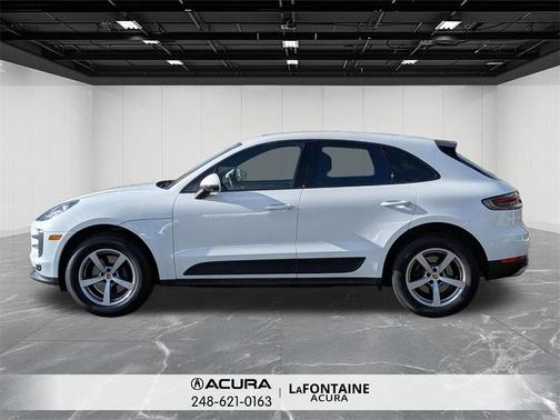 2020 Porsche Macan Base