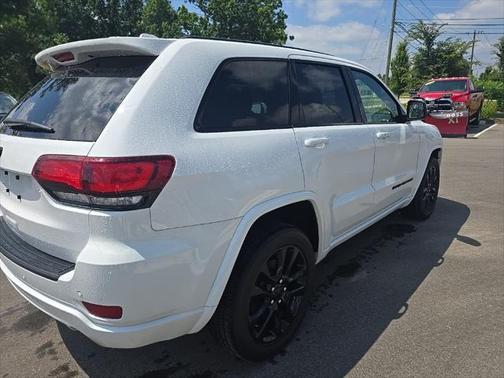2021 Jeep Grand Cherokee Laredo