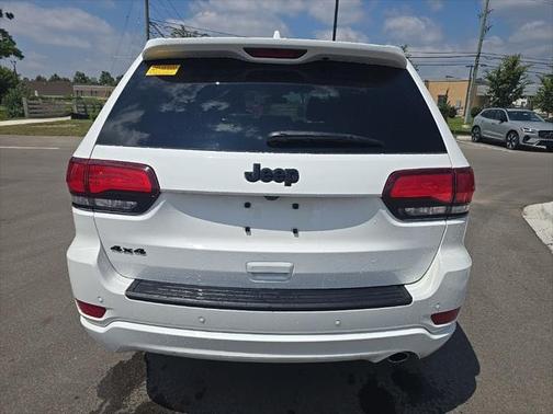 2021 Jeep Grand Cherokee Laredo