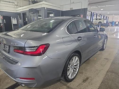 2024 BMW 330 i xDrive