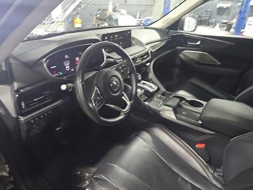 2023 Acura MDX Advance Package