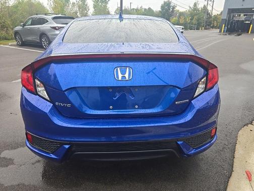 2017 Honda Civic Touring