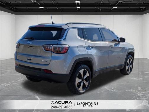 2017 Jeep New Compass Latitude