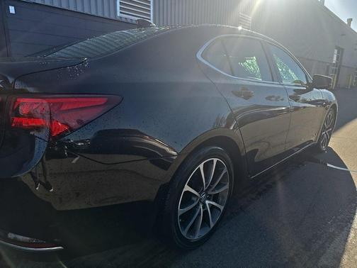 2015 Acura TLX V6 Advance