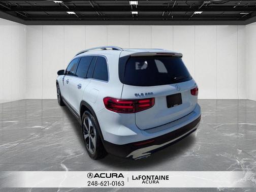 White 2025 Mercedes-Benz GLB 250 4MATIC