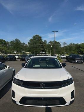 Pearl 2024 Honda Prologue Touring