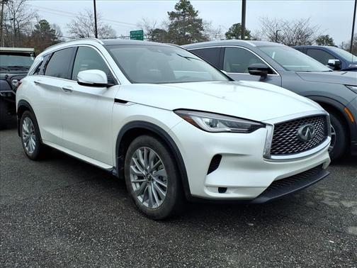 2023 INFINITI QX50 Luxe
