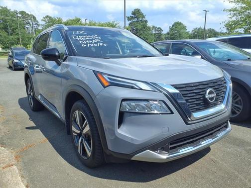 2022 Nissan Rogue Platinum