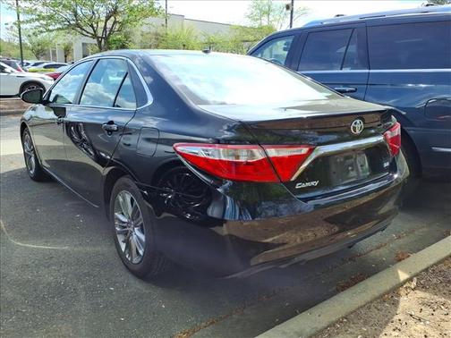 Midnight Black Metallic 2016 Toyota Camry