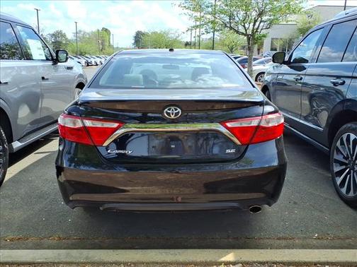 Midnight Black Metallic 2016 Toyota Camry