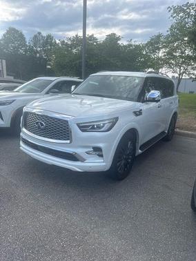 Moonstone White 2023 INFINITI QX80 SENSORY