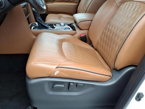 Moonstone White 2023 INFINITI QX80 SENSORY