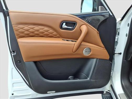 Moonstone White 2023 INFINITI QX80 SENSORY