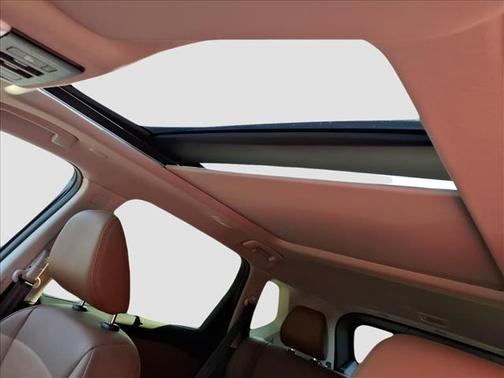Pearl 2025 Nissan Rogue Platinum