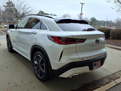 2025 INFINITI QX55 LUXE