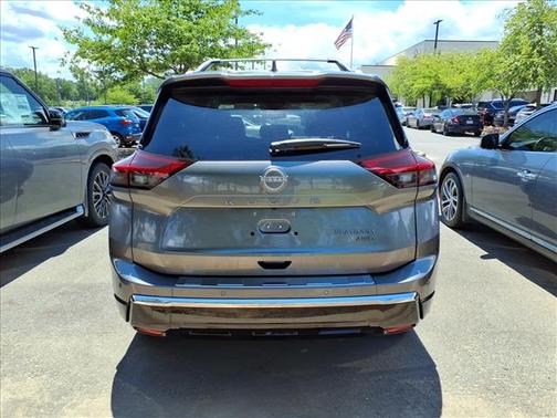 Gun Metallic 2026 Nissan Rogue Platinum