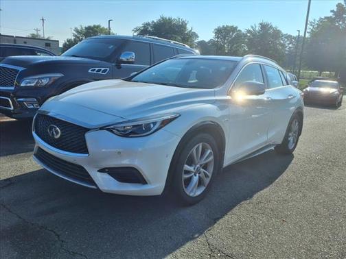 2019 INFINITI QX30 Luxe