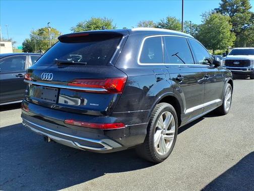 2021 Audi Q7 55 Premium Plus