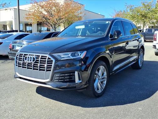 2021 Audi Q7 55 Premium Plus