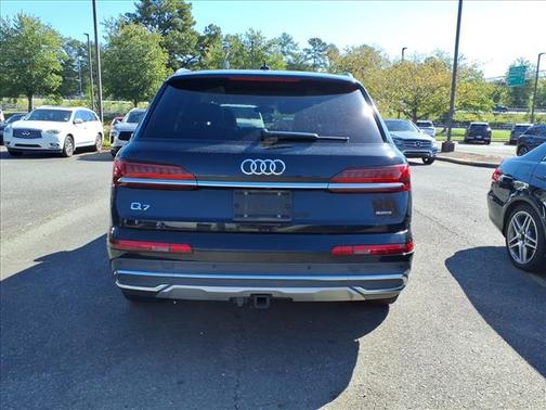 2021 Audi Q7 55 Premium Plus