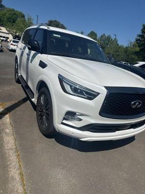 Aspen White 2024 INFINITI QX80 SENSORY