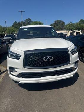 Aspen White 2024 INFINITI QX80 SENSORY