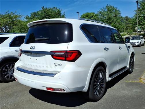 Aspen White 2024 INFINITI QX80 SENSORY