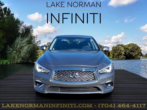 2023 INFINITI Q50 LUXE