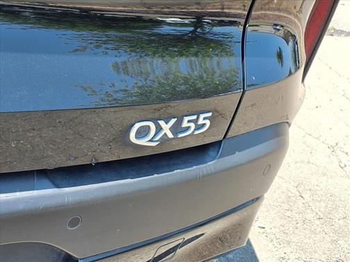 2022 INFINITI QX55 LUXE