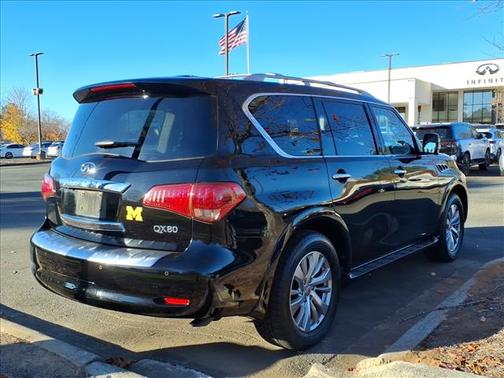 2017 INFINITI QX80 Base