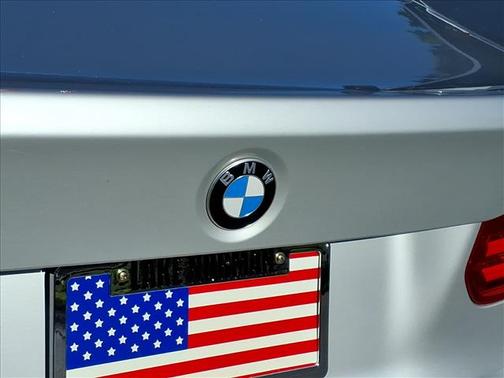 Glacier Silver Metallic 2014 BMW 320 i