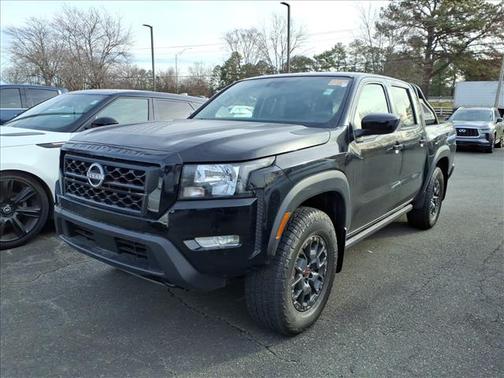 2024 Nissan Frontier SV