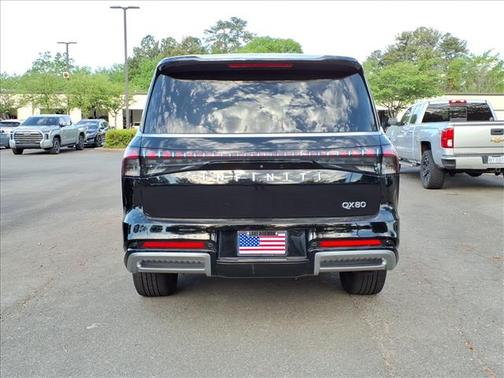 Black Obsidian 2025 INFINITI QX80 Luxe