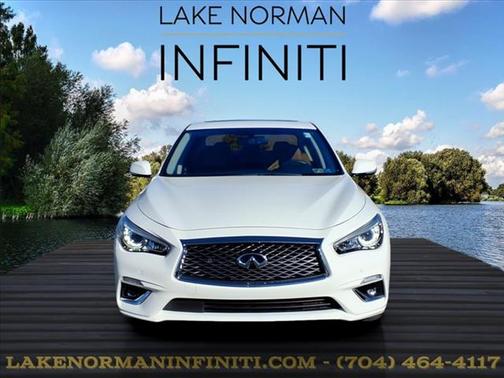 2023 INFINITI Q50 LUXE