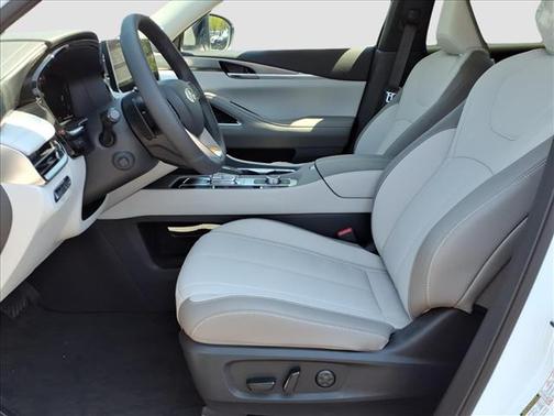 Radiant White 2027 INFINITI QX60 Luxe